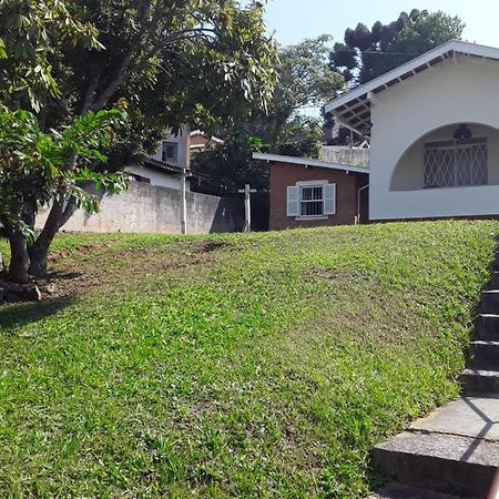 Suite Bem Localizada. Campos do Jordao Dış mekan fotoğraf